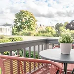 Huoneisto West Coast Hideaway