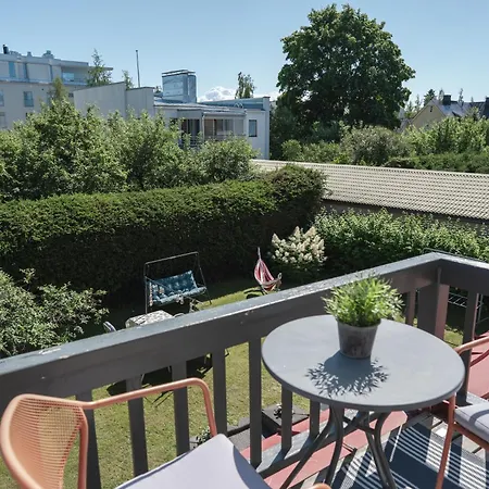 West Coast Hideaway *