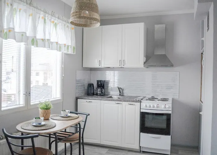 Апартаменты West Coast Hideaway *