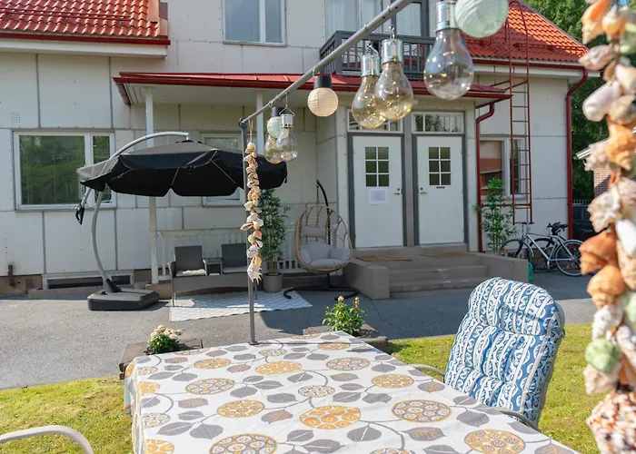 Апартаменты West Coast Hideaway *