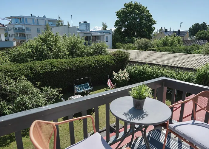 West Coast Hideaway *