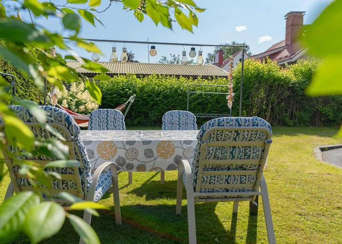 West Coast Hideaway Апартаменты *